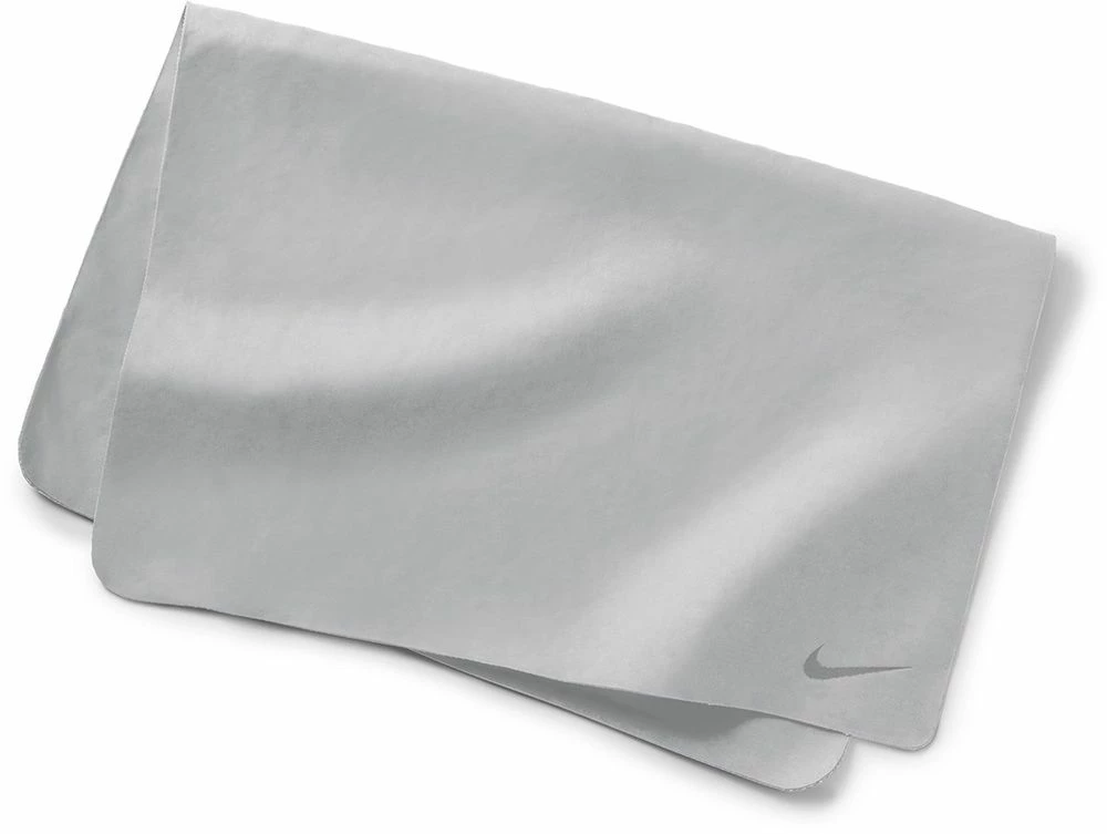 Nike Swim Large Hydro Towel 3 Nike Swim Large Hydro Towel