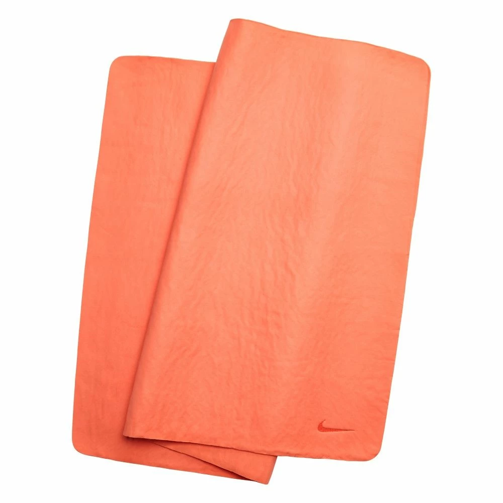 Nike Swim Large Hydro Towel 3 Nike Swim Large Hydro Towel