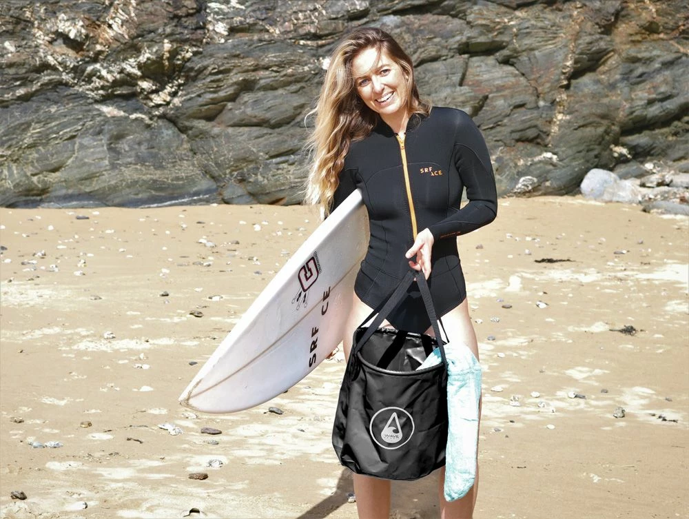 Beach Bucket Black 8 Beach Bucket Black - Image 6